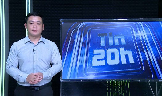 Tin 20h: Sóng dữ nhấn chìm tàu, ngư dân vật lộn tìm đường sống