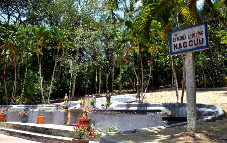 Mo Mac Cuu tai Ha Tien, tinh An Giang. Anh: Lam Dien