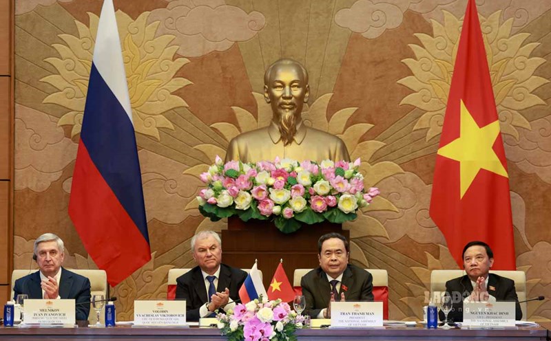 Politburo member and President of the National Assembly of Vietnam Tran Thanh Man and Chairman of the Russian State Duma Vyacheslav Volodin co-chaired the 4th Session of the Inter-Parliamentary Cooperation Committee between the National Assembly of Vietnam and the Russian State Duma. Photo: Hai Nguyen