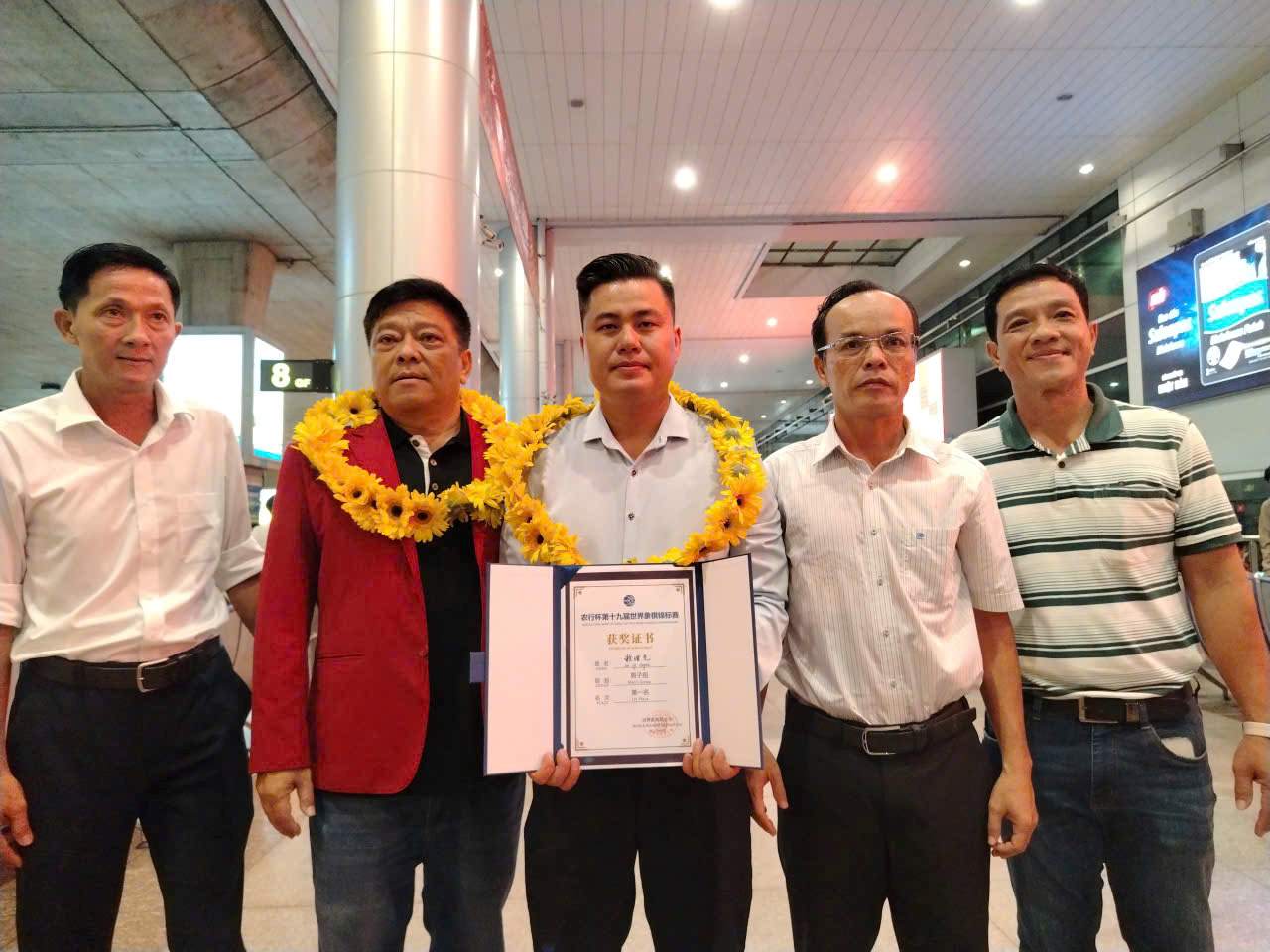 Kỳ thủ Lại Lý Huynh đã về nước sau Giải vô địch thế giới 2025. Ảnh: Nguyễn Đăng