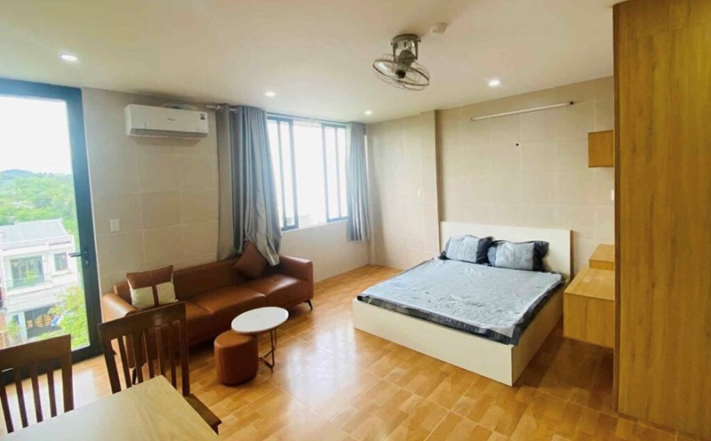 Inside an apartment that opens to welcome people to avoid storm No. 10 for free. Photo provided by the character