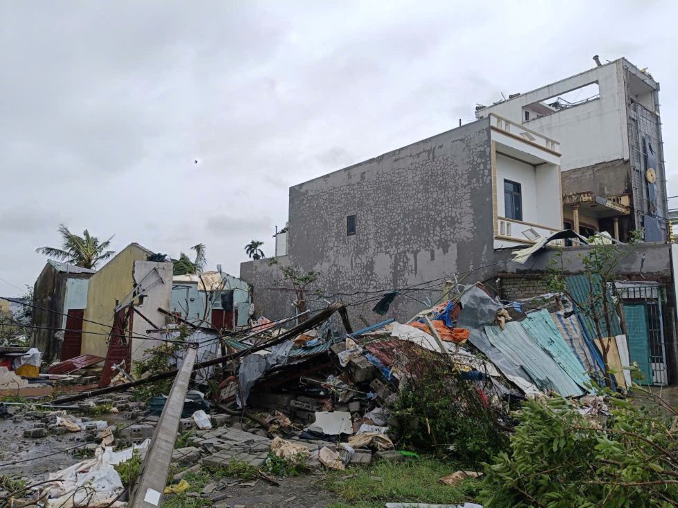 Dilapidated after storm No. 10 in Hao Nam village, Hoang Phu commune (old Hoang Quy commune), Thanh Hoa province. Photo: Quach Du