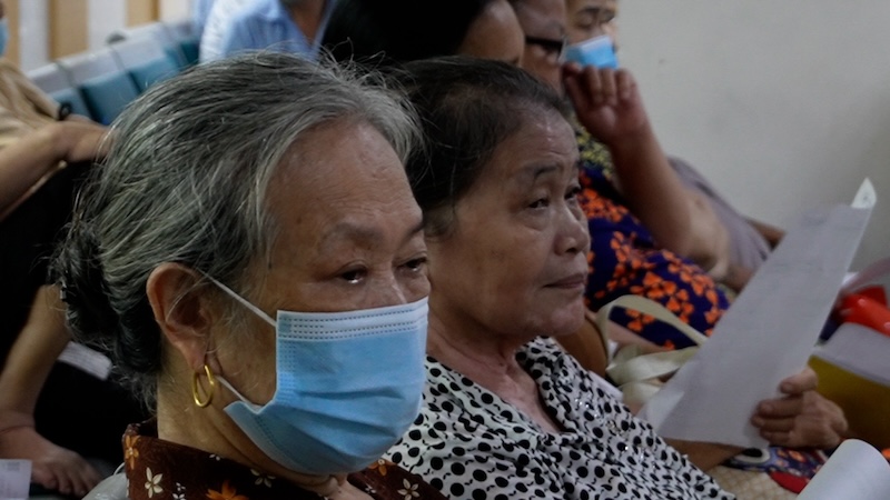 Chính sách miễn viện phí và mở rộng BHYT hướng tới bảo đảm an sinh.