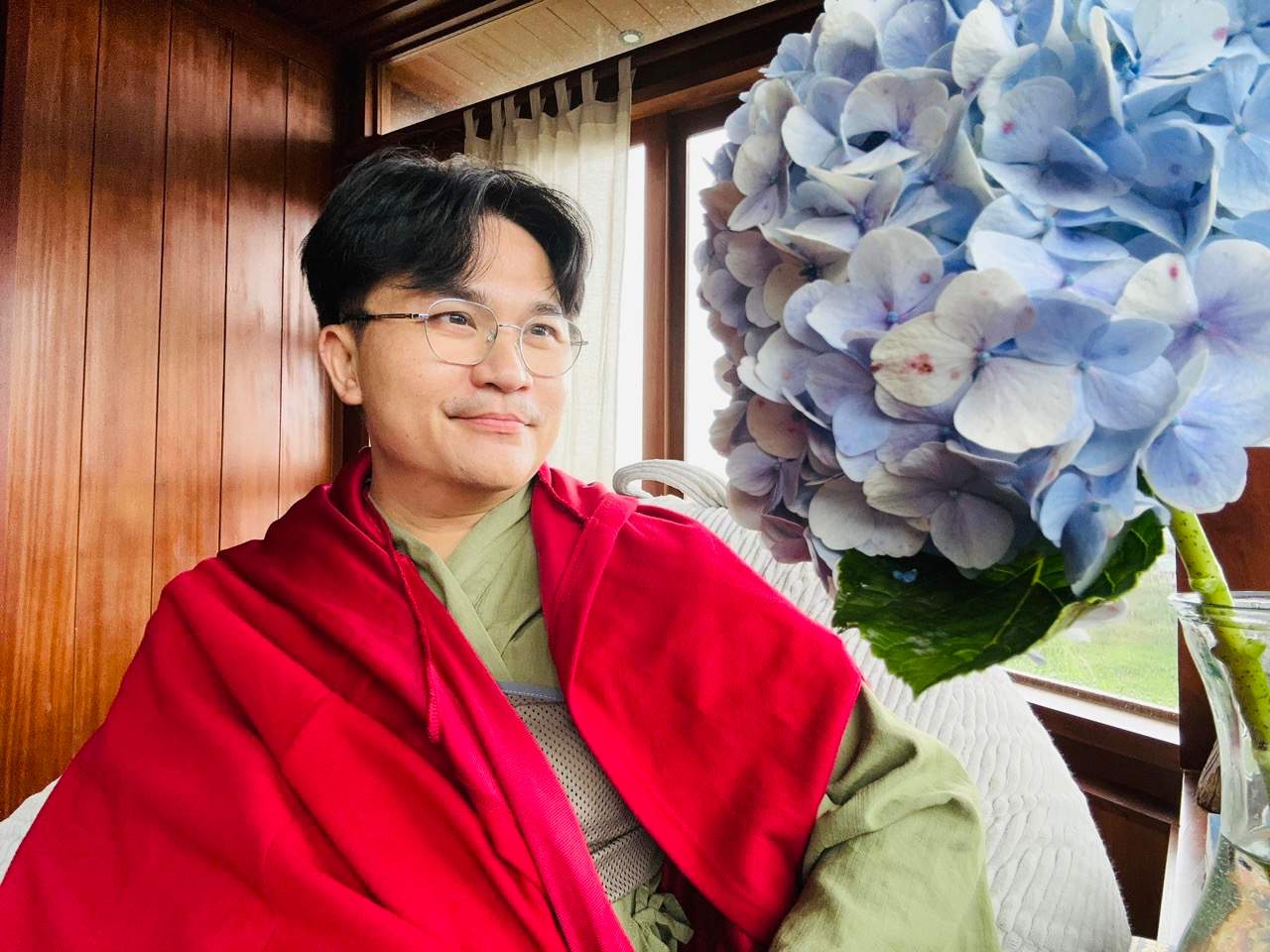 Meritorious Artist Dai Nghia. Photo: Provided by the artist.