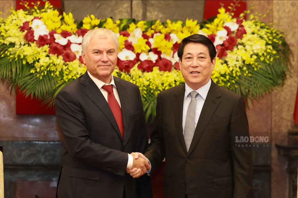 Chu tich nuoc Luong Cuong tiep Chu tich Duma Quoc gia Nga Vyacheslav Volodin. Anh: Hai Nguyen