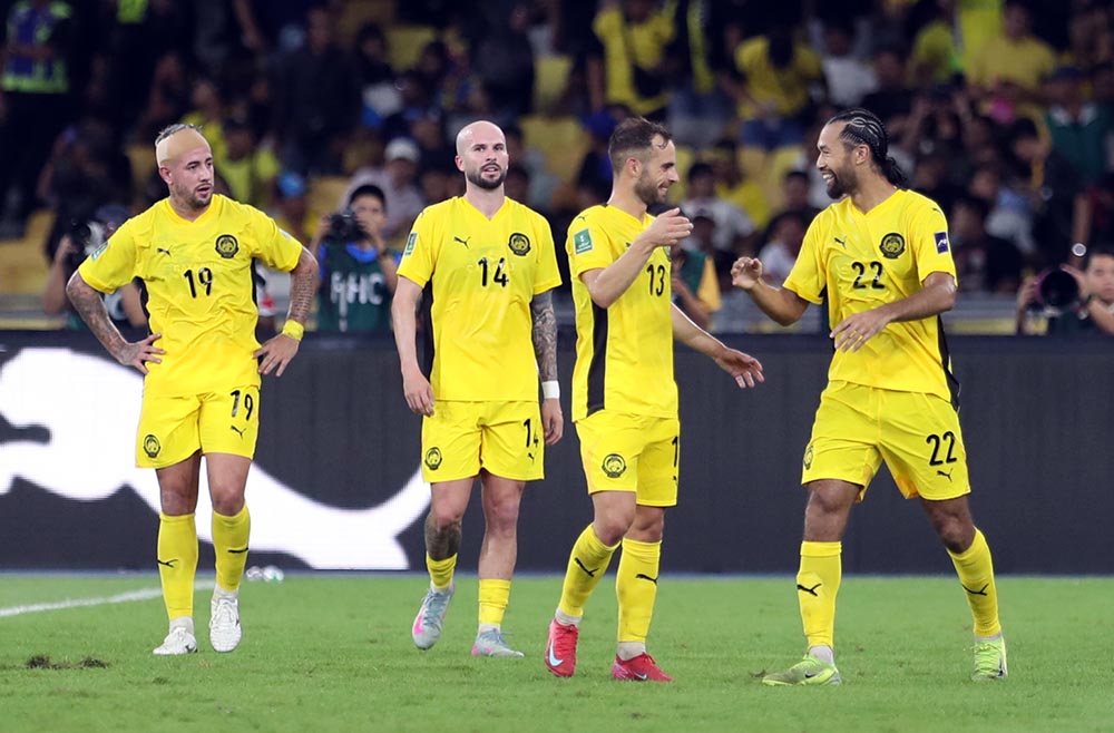 말레이시아 축구 FIFA의 무거운 벌금에 흔들리다. 사진: Huu Pham