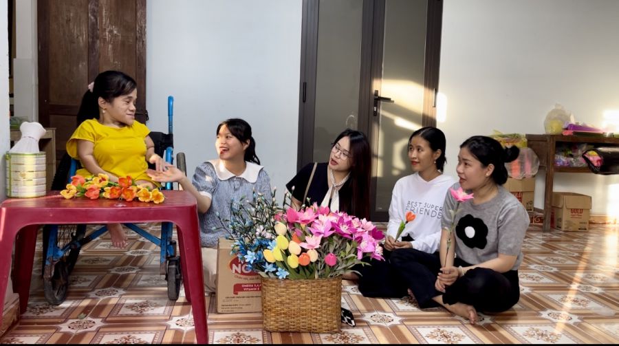 Lavin Home on Le Ngo Cat Street (Hue City) is a job support address for people with disabilities, helping them earn more income and cover their living expenses. Photo: Thu Mai