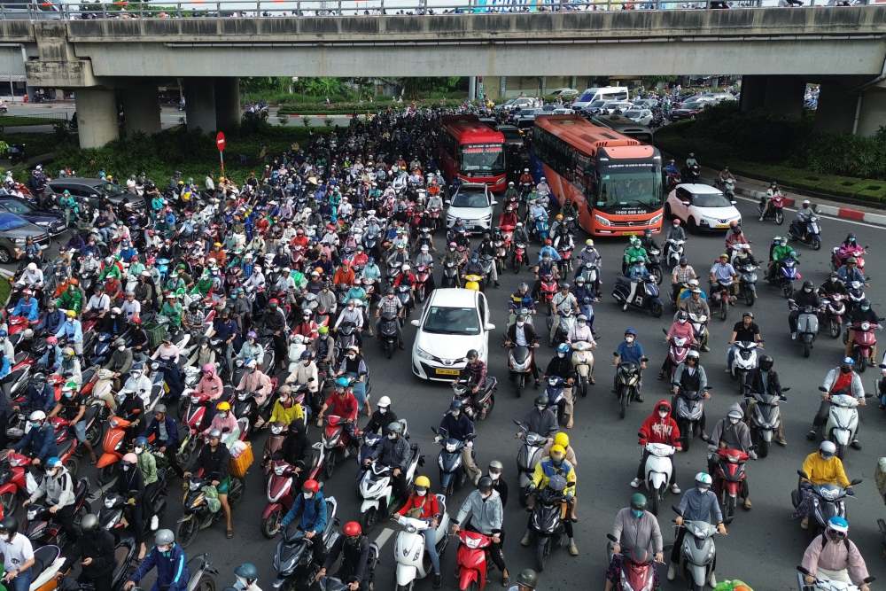 Un tac nghiem trong tai nga tu Binh Trieu khi nhieu dong xe do don cung luc. Anh: Ngoc Anh