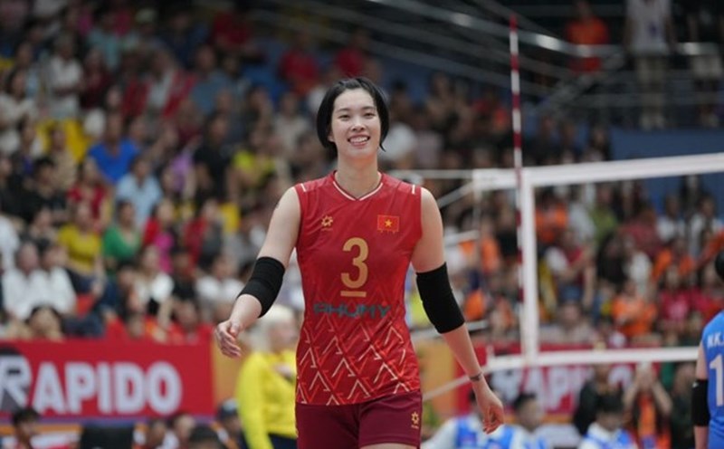 The Vietnam women's volleyball team received the target of winning the gold medal at the 33rd SEA Games. Photo: VFV