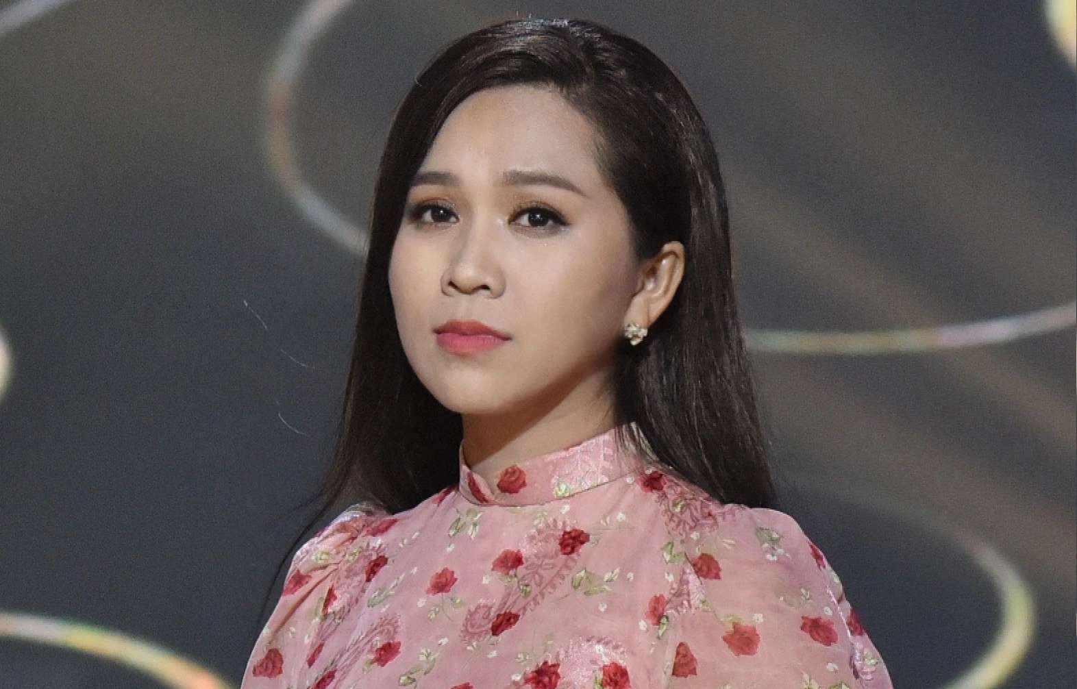 Singer Hong Phuong - Vu Linh's niece. Photo: Jet provided