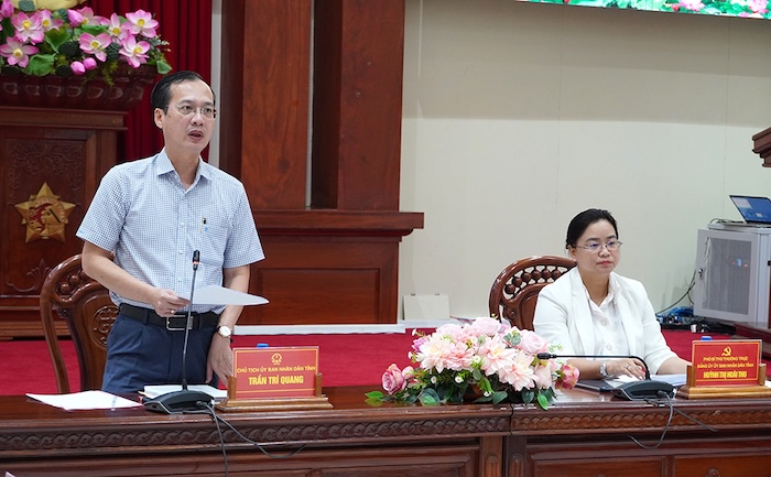 Chu tich UBND tinh Tran Tri Quang ket luan hoi nghi. Anh: Cong thong tin dien tu Dong Thap.