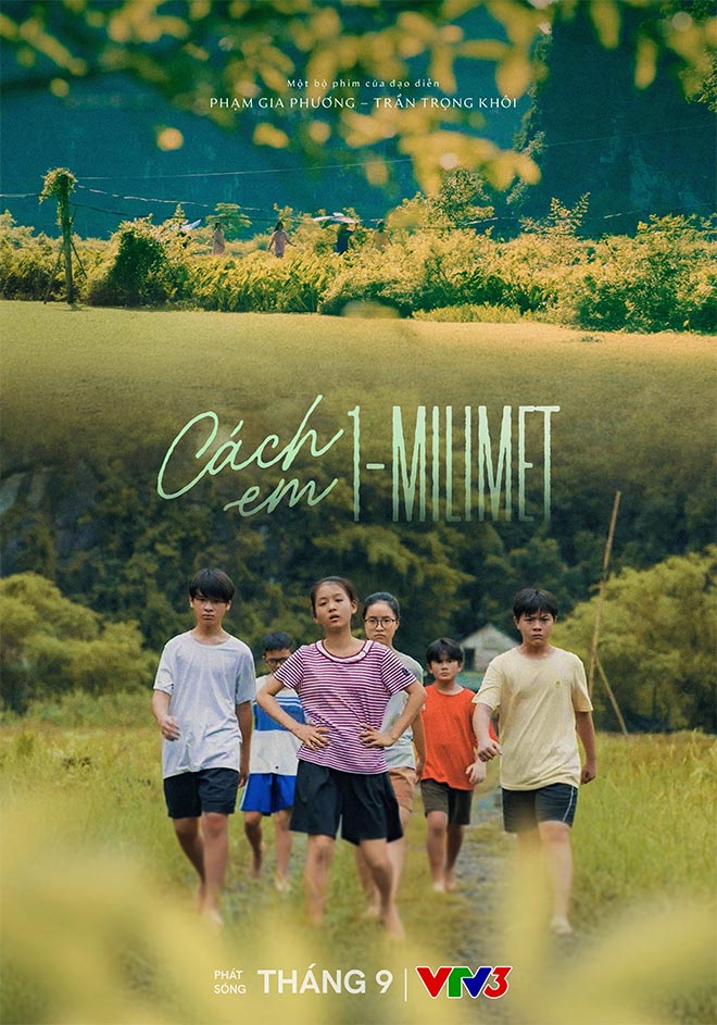 Poster phim “Cach em 1 milimet“. Anh: VFC