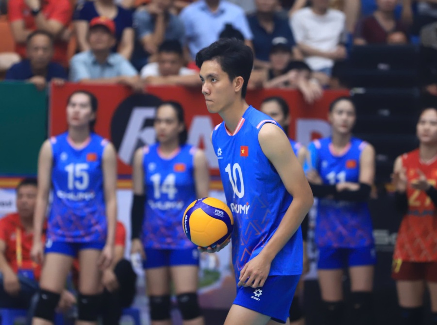Bich Tuyen la tay dap thi dau an tuong o ca hai chang SEA V.League 2025. Anh: VFV