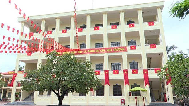 Nha lop hoc 4 tang Truong Trung hoc co so Luong Khanh Thien duoc hoan thanh vuot tien do, dua vao su dung ngay truoc them nam hoc moi 2025 - 2026. Ảnh: Cong TTDT phuong Phu Lien, Hai Phong