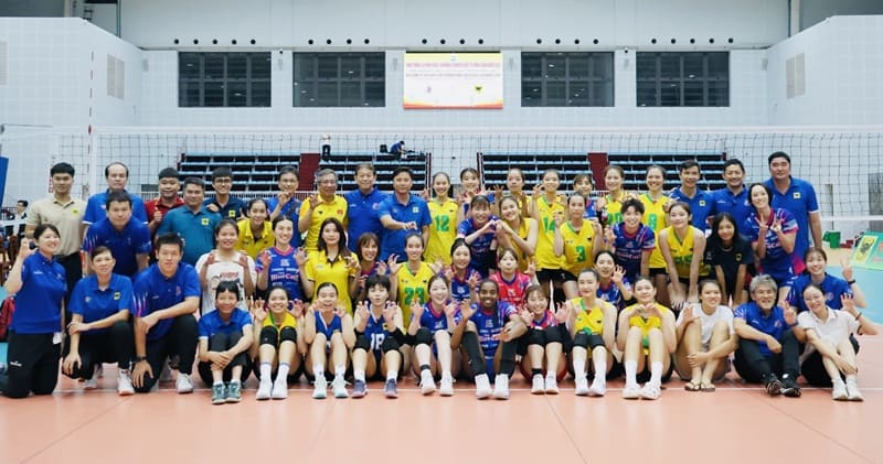 VTV 빈딘 롱안 배구팀은 9월에 바쁜 일정을 소화할 예정입니다. 사진: VTVBDLA