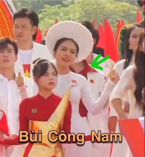 Bui Cong Nam chia se khoanh khac bi che mat mat. Anh chup tu video