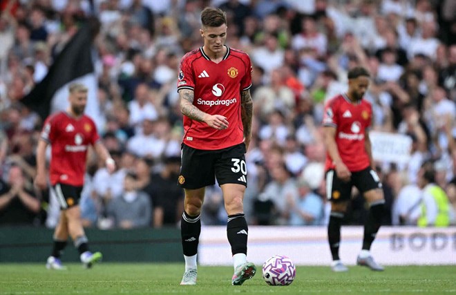 Benjamin Sesko la ban hop dong tuong lai cua Man United. Anh: AFP