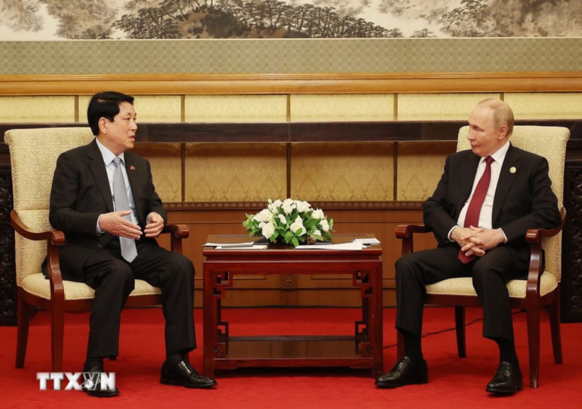 Politburo member and President Luong Cuong met with Russian President Vladimir Putin. Photo: VNA