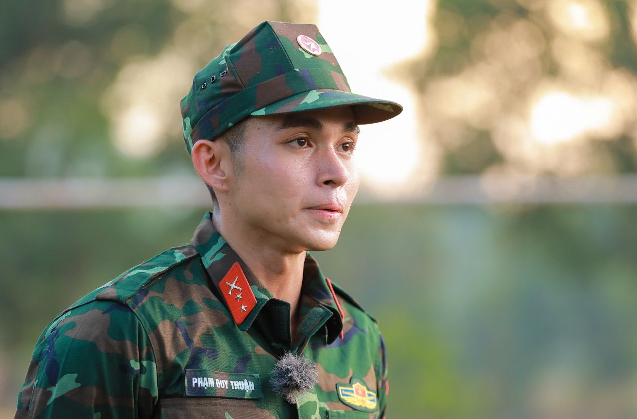 Jun Pham parted ways with the Star Joining the Army program. Photo: Producer.