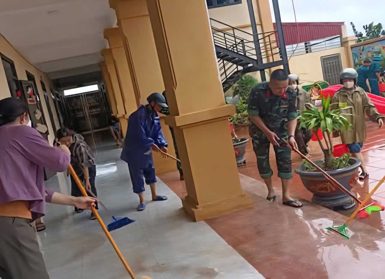 Mot diem truong tai xa Chat Binh bi anh huong nang ne. Anh: Nguyen Truong