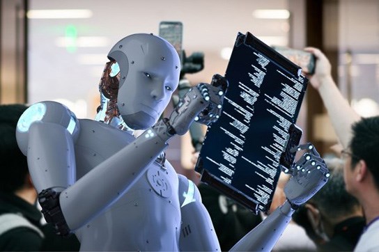 알렉스는 채용 담당자가 시간을 절약하고 효율성을 높이는 데 도움이 되도록 AI가 예비 면접을 자동화하기 위해 1 700만 달러를 모금했습니다. 그래픽: 안 부