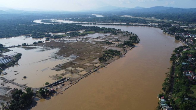 Floods are rising rapidly on the Thao River (Lao Cai). Photo: Tran Bui