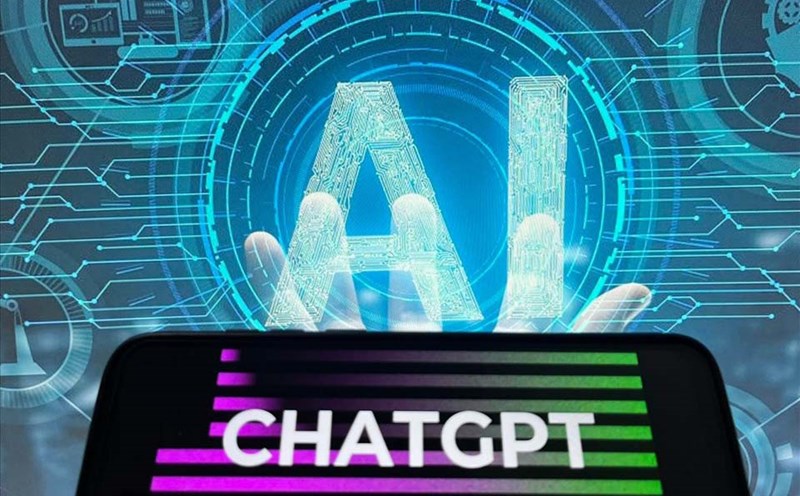 OpenAI launches Instant Payment in ChatGPT, allowing users to shop on Etsy and Shopify without leaving the conversation. Photo: Hoai Anh