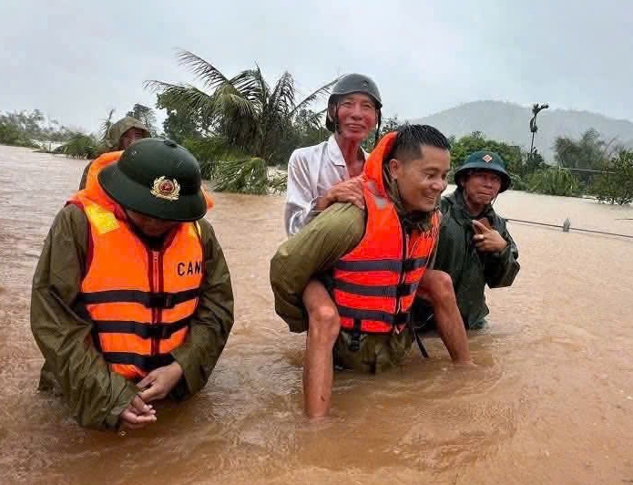Luc luong chuc nang so tan nguoi dan. Anh: Ngoc Anh