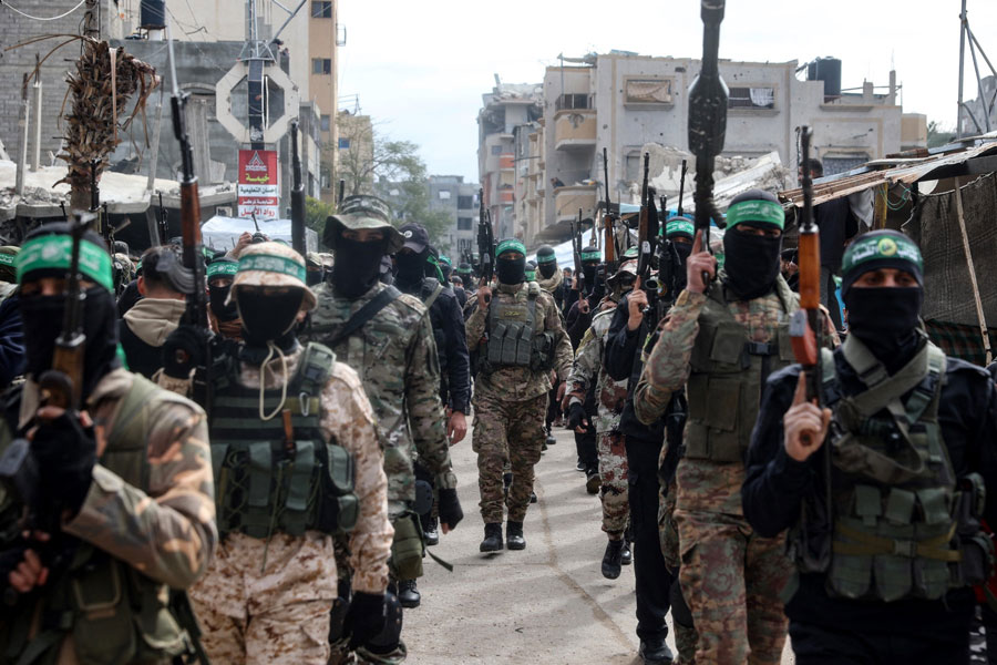 Warriors from the Ezzedine al-Qassam Brigade, an armed wing of Hamas. Photo: AFP