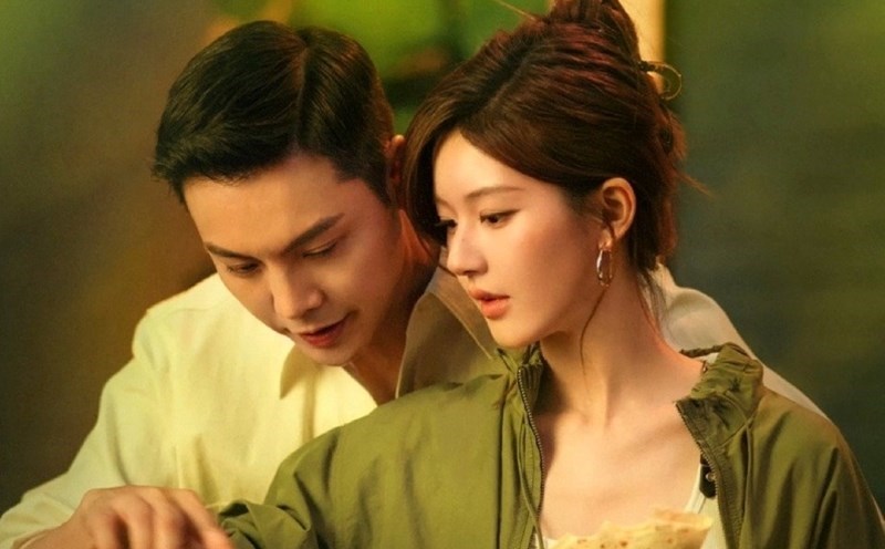 Tran Vy Dinh and Trieu Lo Tu in "Let Me Shine". Photo: Producer