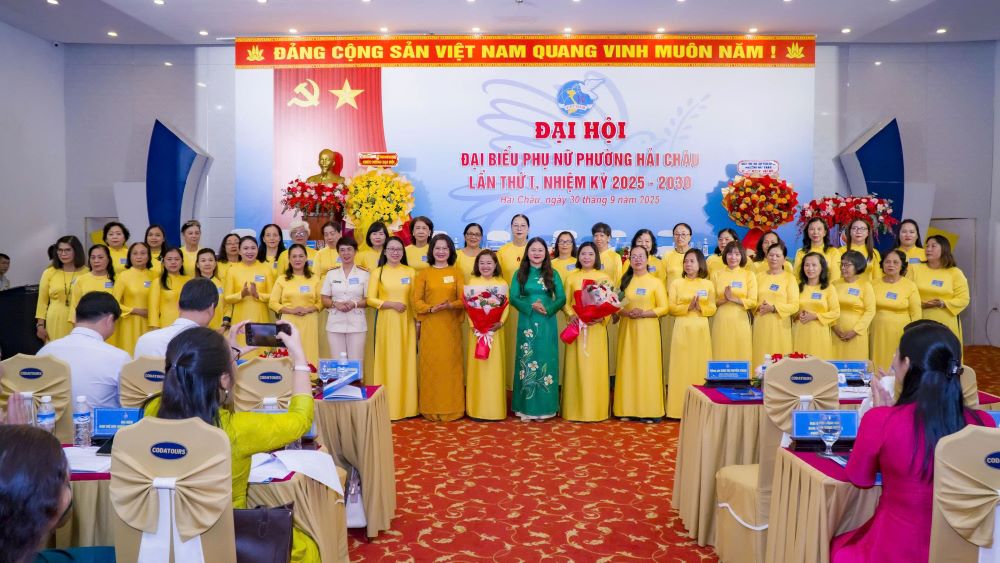 Dai hoi Dai bieu Hoi LHPN phuong Hai Chau, TP Da Nang voi phuong cham “Doan ket – Dan chu – Doi moi – Phat trien”. Anh: Nguyen Thi
