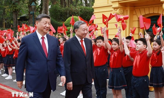 Tổng Bí thư Tô Lâm chủ trì lễ đón Tổng Bí thư, Chủ tịch nước Trung Quốc Tập Cận Bình thăm cấp nhà nước tới Việt Nam ngày 14.4.2025. Ảnh: TTXVN