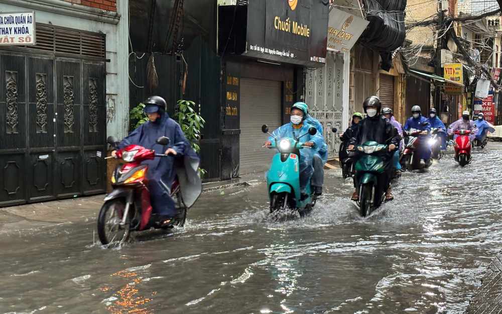 Du bao thoi tiet hom nay 1.10, Bac Bo tiep tuc mua lon. Anh: Huyen Trang