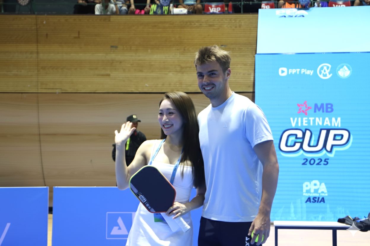 Huyen thoai Ben Johns va dan sao pickleball the gioi do bo Da Nang. Anh: Tran Thi