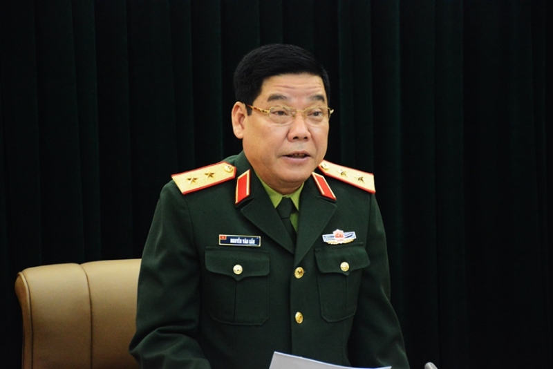 Lieutenant General Nguyen Van Gau was appointed to the position of Deputy Minister of National Defense. Photo: Ministry of National Defense