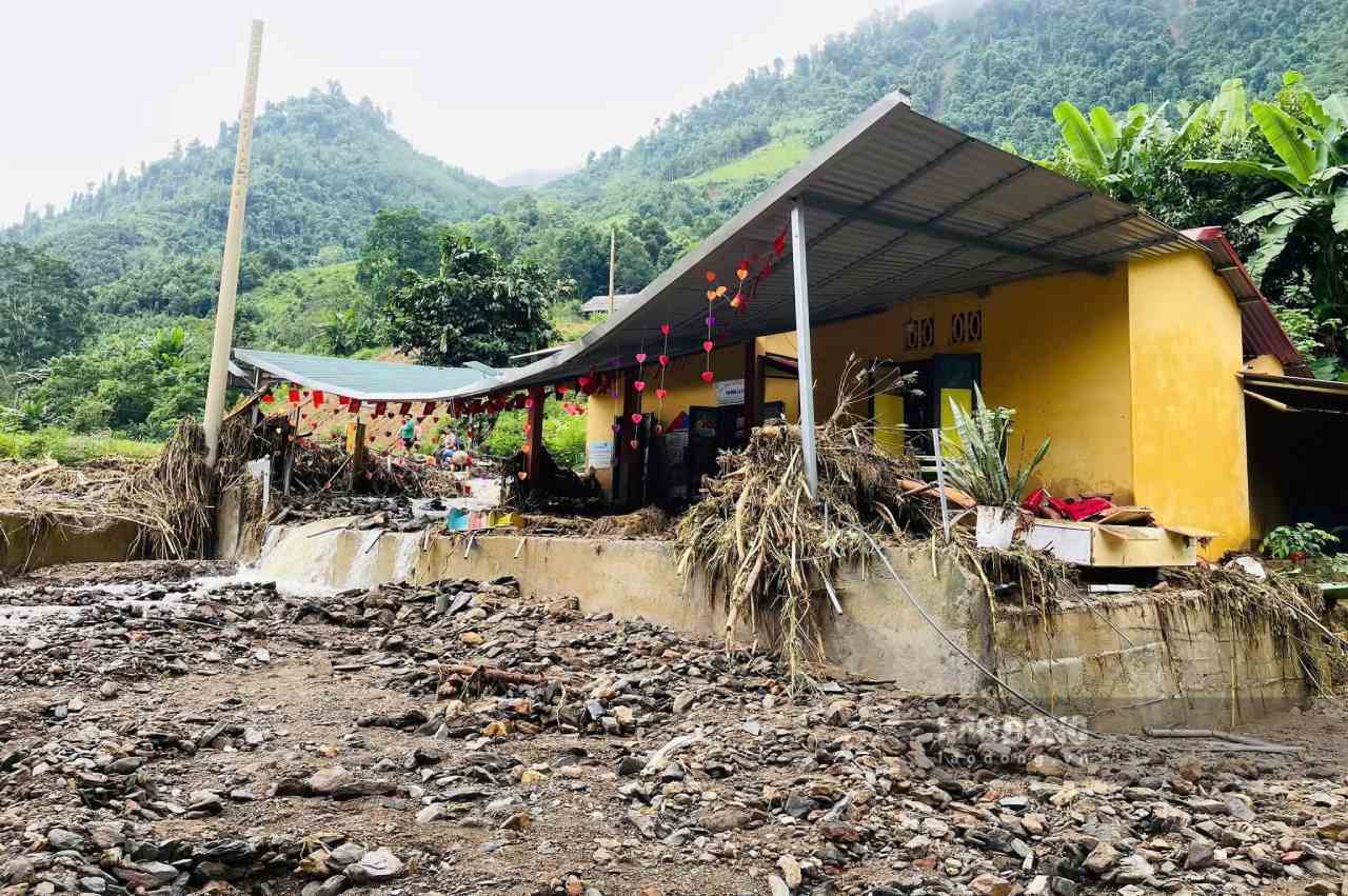 Diem truong vua duoc ho tro gan 100 trieu dong de sua chua nam 2024. Anh: Bich Thao.