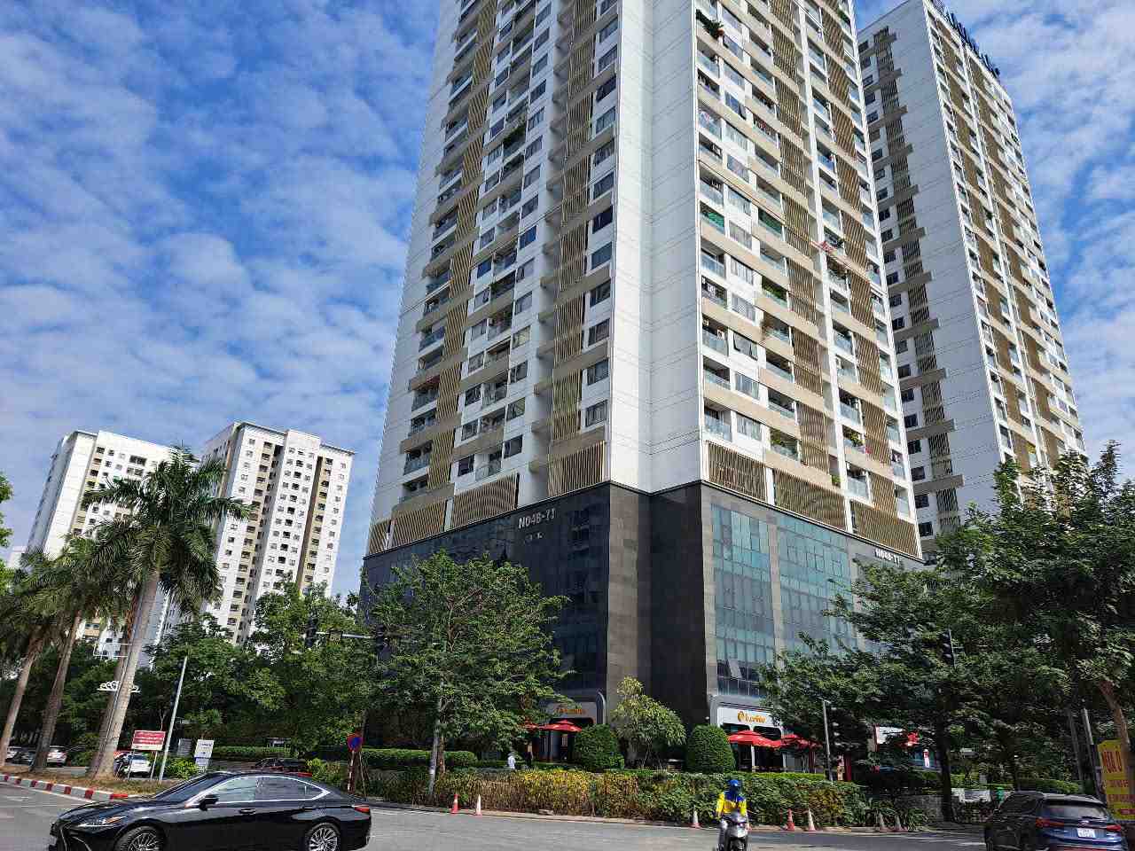 一次アパートの価格が調整されたため、二次アパートの価格水準が再び上昇しました。写真:Luc Giang