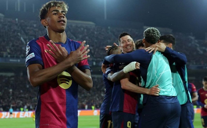 Lamine Yamal is likely to return to the starting lineup in the Barcelona - PSG match. Photo: AFP