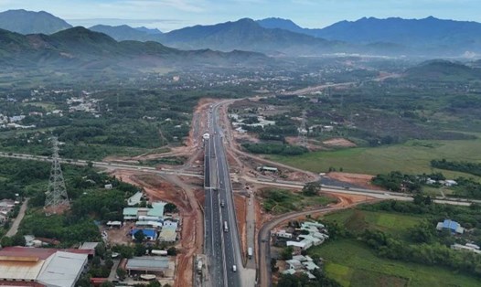 Cao tốc La Sơn - Túy Loan,  đoạn Hòa Liên - Túy Loan, thành phố Đà Nẵng dài 11,5km vừa khánh thành ngày 19 tháng 8.2025. Ảnh: Trần Thi