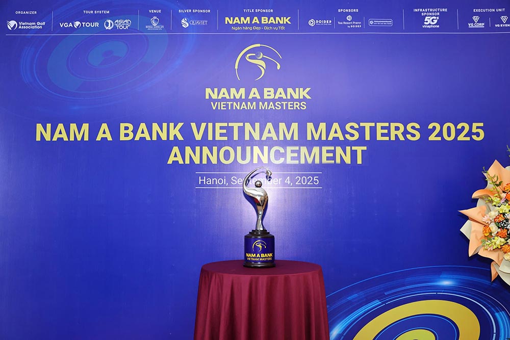 남아 은행 베트남 마스터스 2025 프로 골프 대회 우승자에게 수여되는 트로피. 사진: 조직위원회