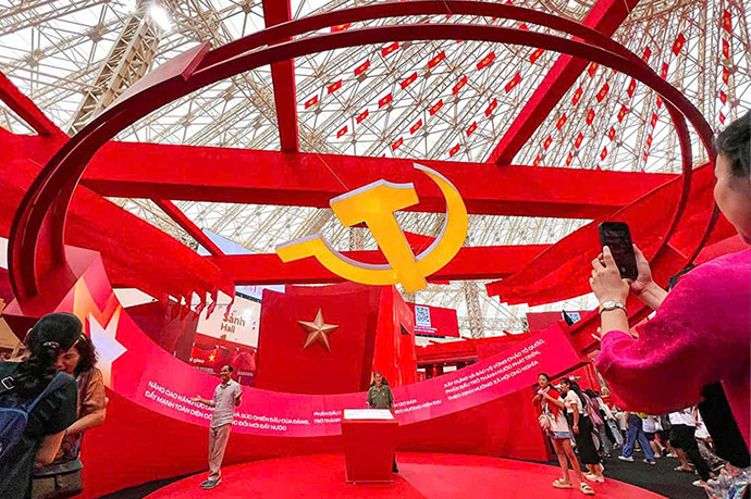 National Achievements Exhibition, where veterans find heroic memories and national pride