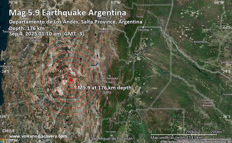 The red area was the site of the earthquake on September 4. Satellite photo of Volcano Discovery