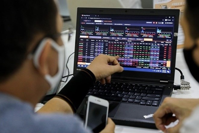 The Ministry of Finance abandoned the proposal to impose a 20% tax on securities interest. Photo: Le Toan