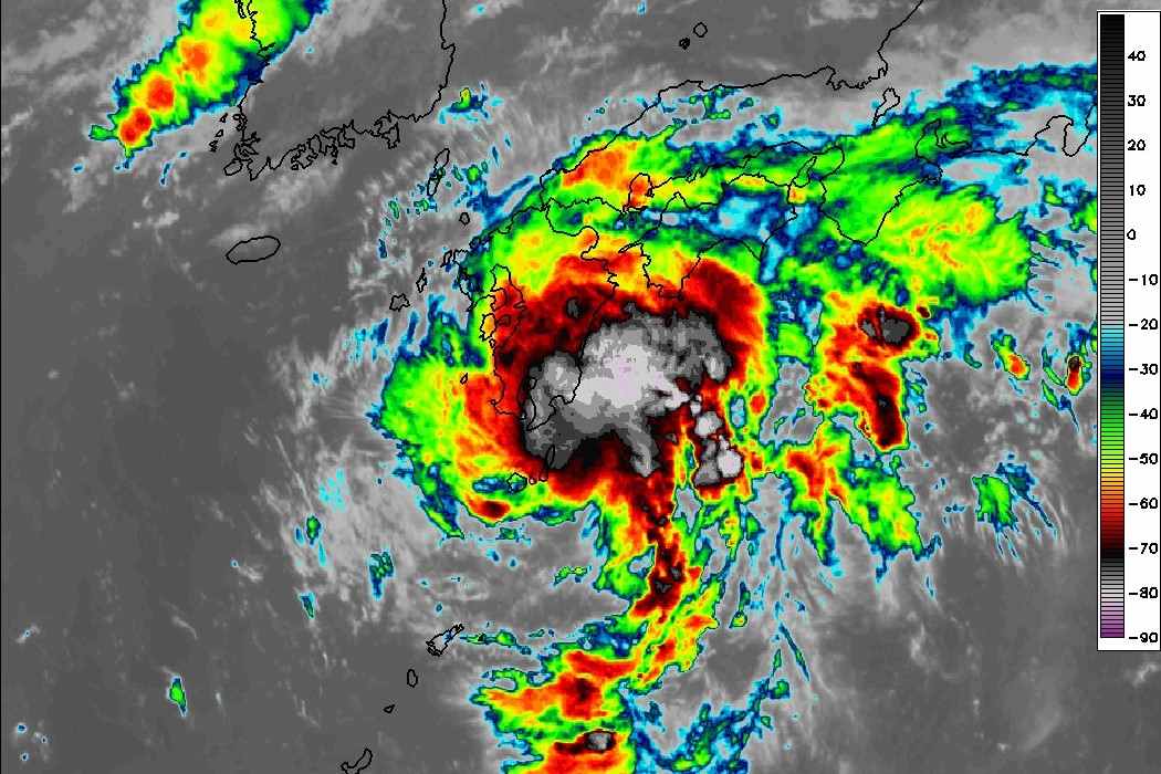 Typhoon Peipah is expected to bring heavy rains to Japan. Photo: Weathererds