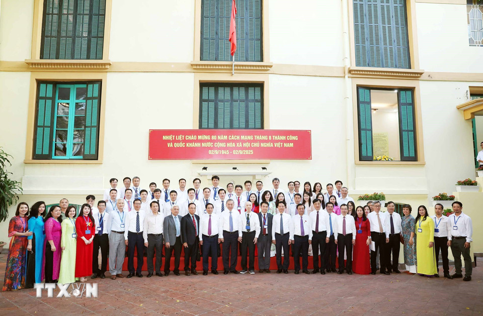 Tong Bi thu To Lam phat bieu tai buoi lam viec. Anh: TTXVN
