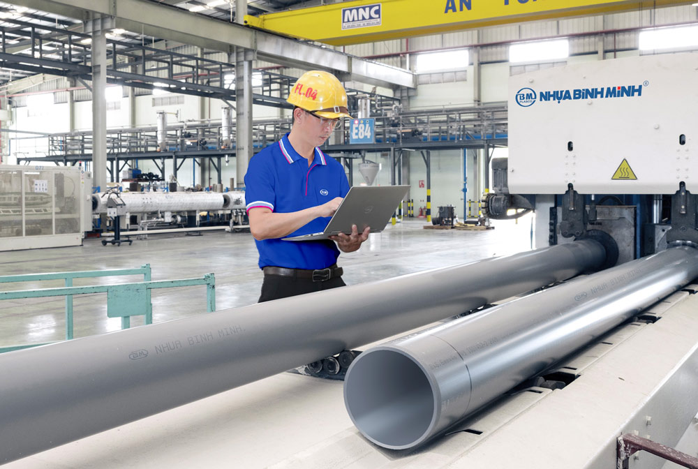 After 12 years of being honored by Forbes Vietnam, Binh Minh Plastics has maintained sustainable growth. Photo: Provided by the enterprise