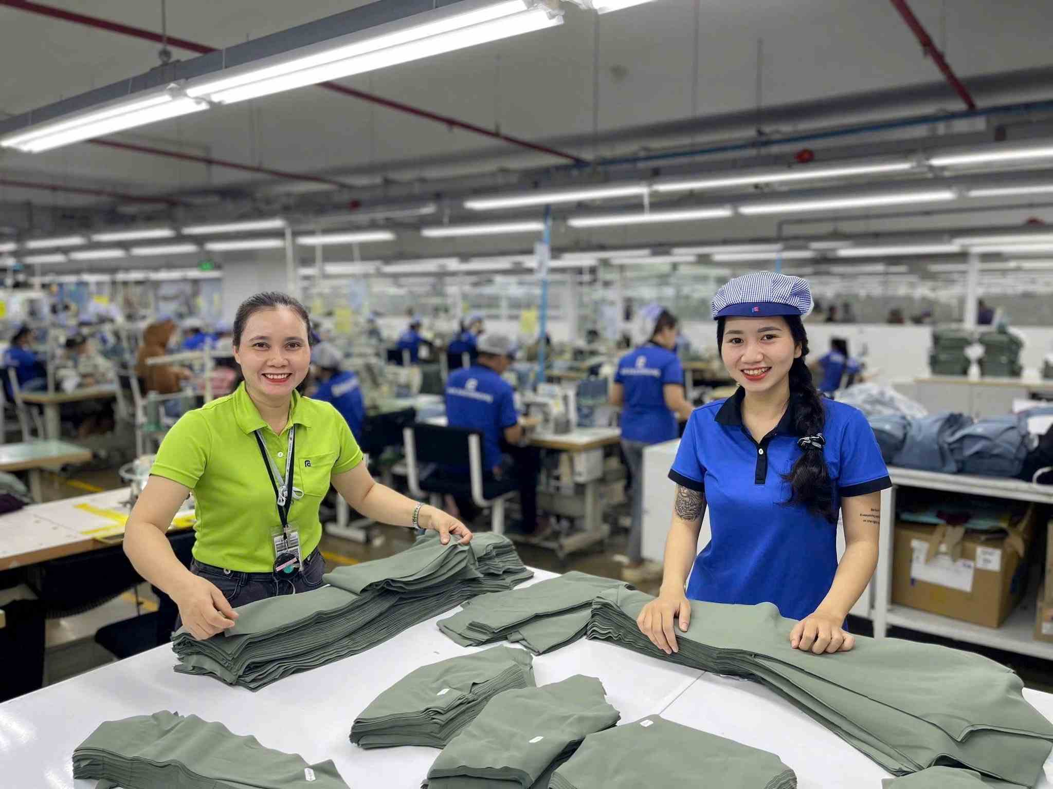 67 doan vien, lao dong tham gia hoi thi anh dep. Anh: CDCS cung cap