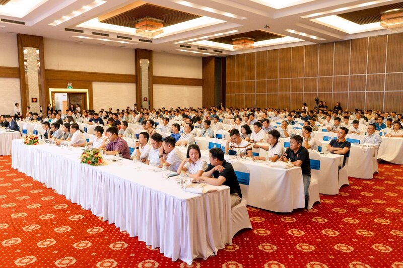 Anh: