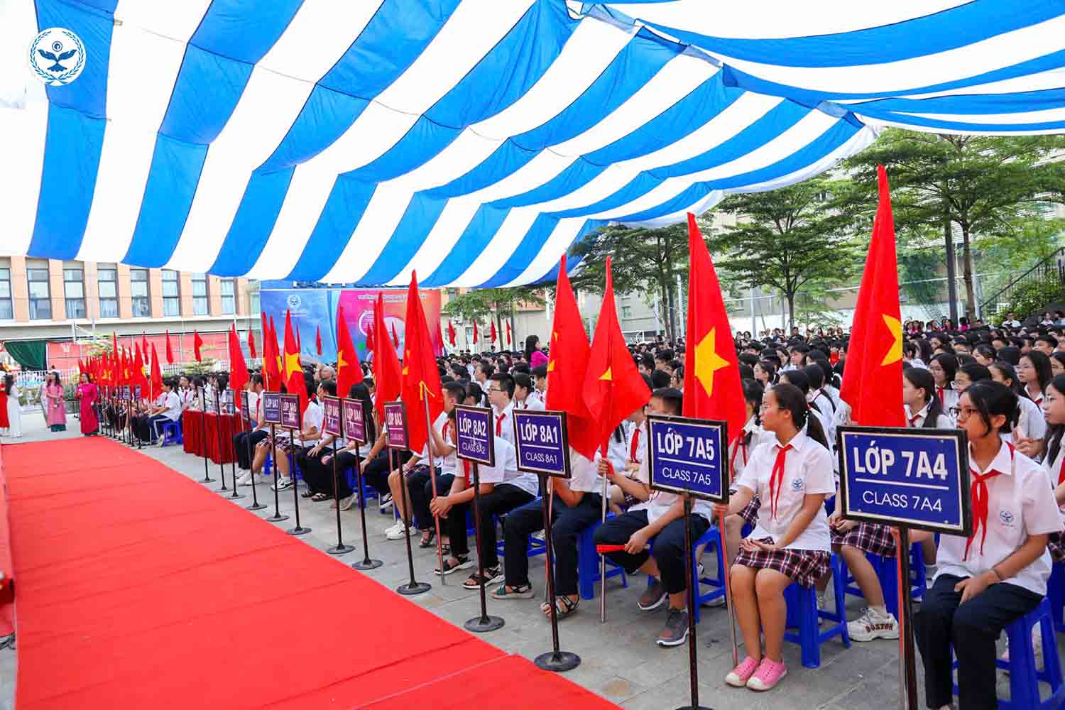 Hoc sinh Truong THCS Cau Giay du le khai giang nam hoc 2025-2026, sang 5.9. Anh: Phuong Phuong