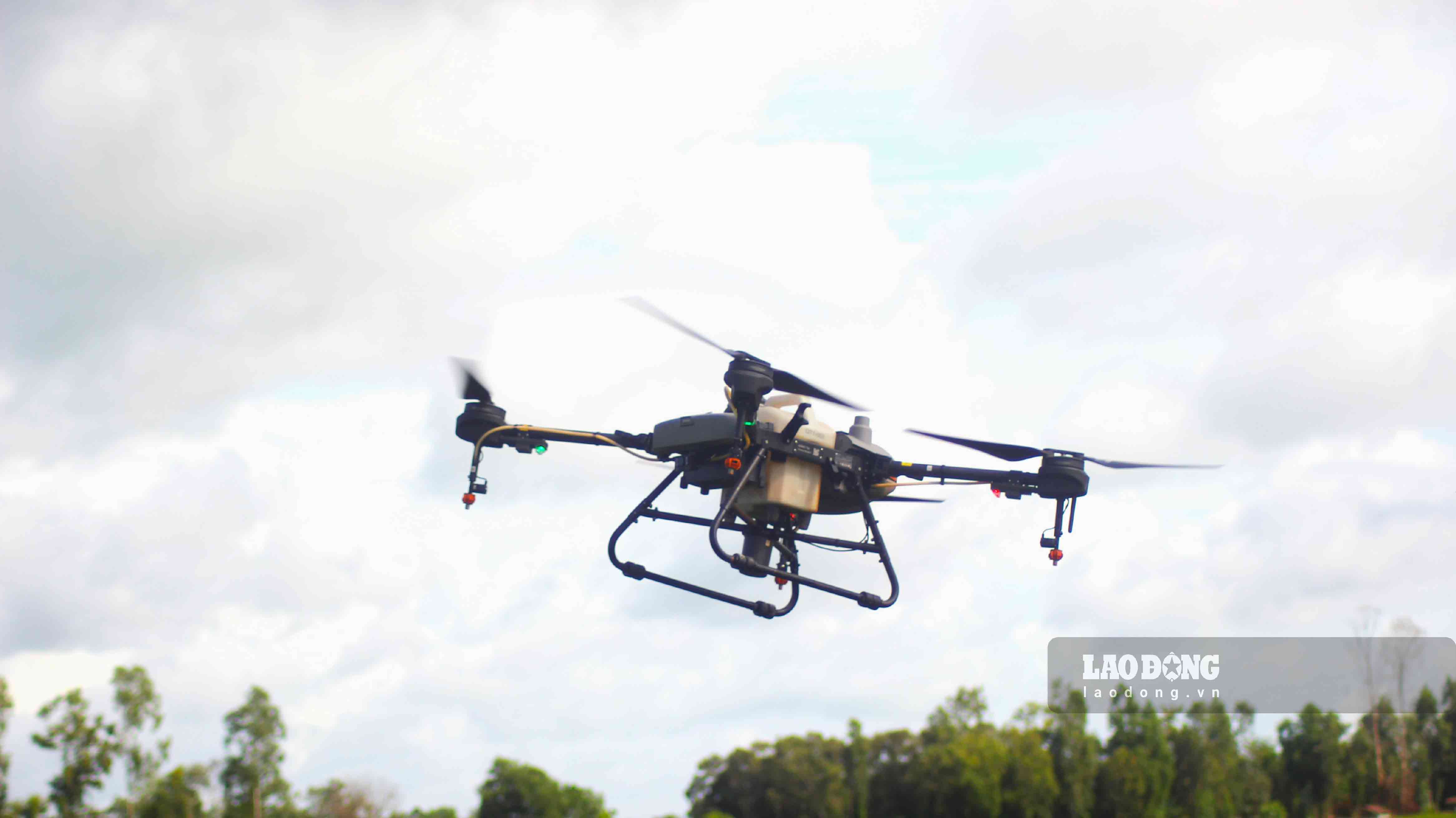 It is expected that two drones will be used to monitor air pollution points. Photo: Van Hi